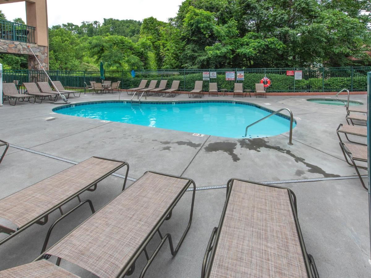 Apartamento City Bear, 2Br, Pool, Spa, Downtown Gatlinburg, Sleeps 6 Exterior foto